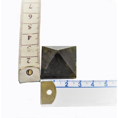 Pyramide en Labradorite  - petite